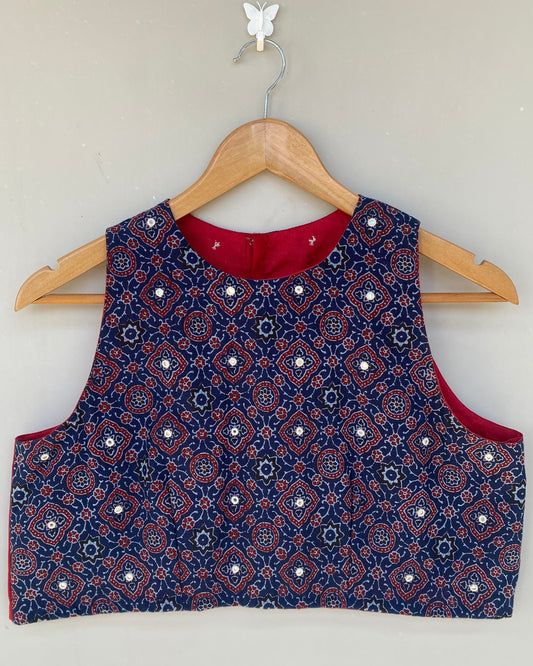 Halter neck blouse