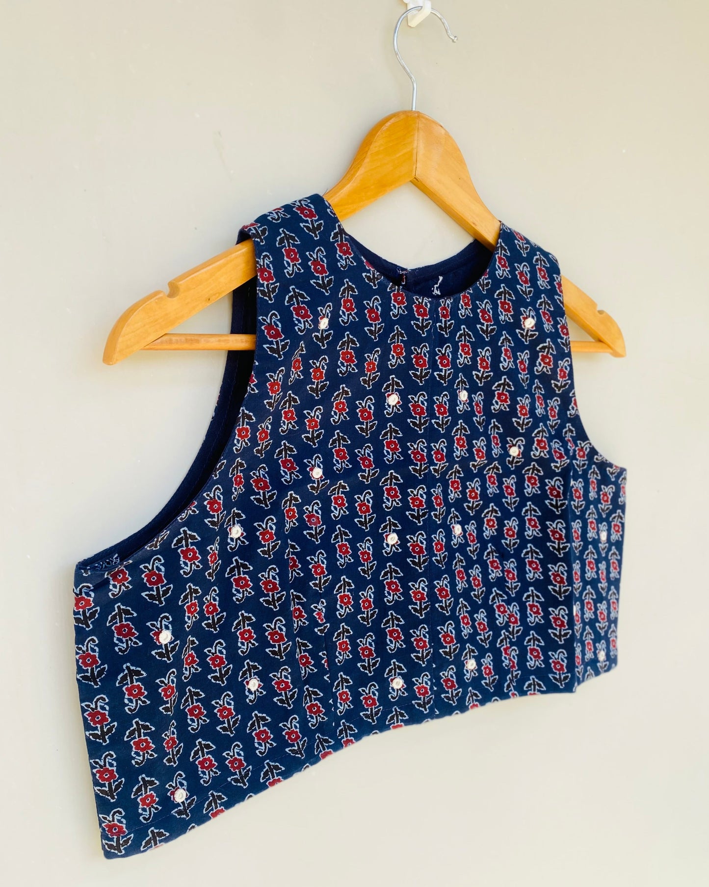 Halter neck blouse