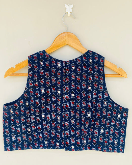 Halter neck blouse