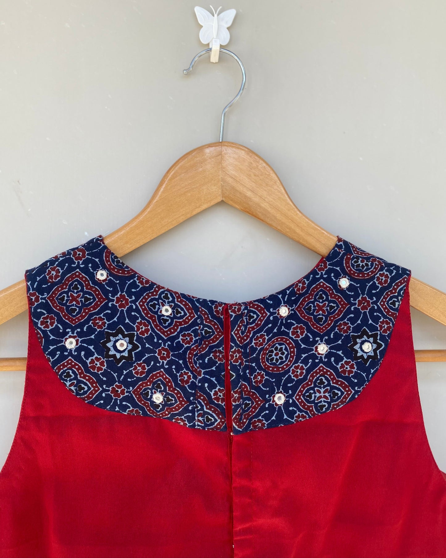 Halter neck blouse